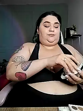 tiffany laurens online show from 12/29/24, 06:45