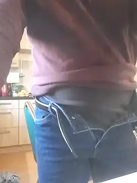 Snapshot of 60philippe chatting on 02/02/25, 09:08 60philippe online show from 02/02/25, 09:08