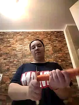 MikySWeet7 online show from 12/02/25, 09:47