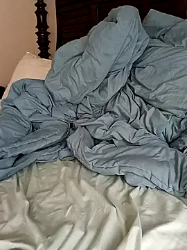 momentum2023 online show from 09/30/25, 02:22