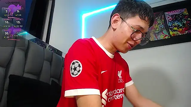 Mr daren  online show from 02/02/25, 12:09