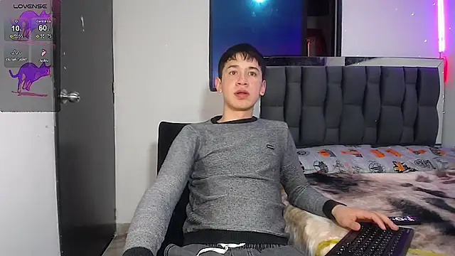 Mr daren  online show from 03/03/25, 08:32