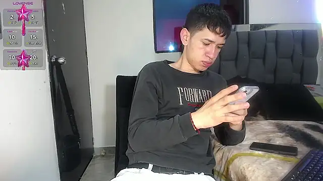 Mr daren  online show from 03/20/25, 03:25