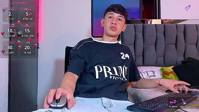 Mr daren  online show from 09/16/25, 05:25