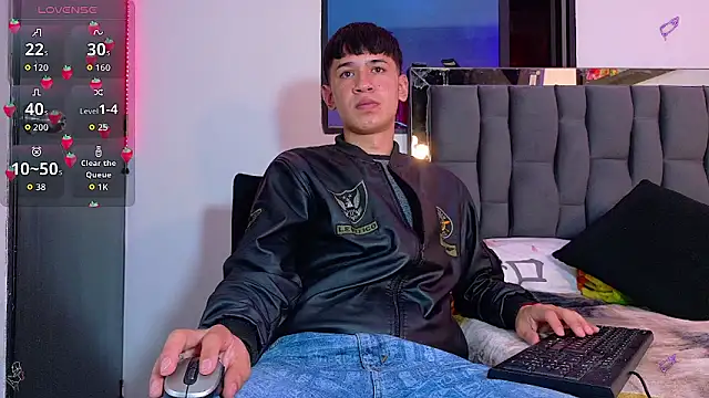 Mr daren  online show from 09/17/25, 06:20