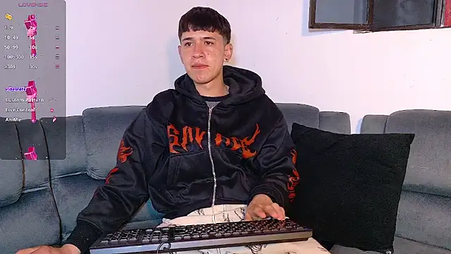 Mr daren  online show from 11/06/25, 07:15