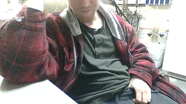 Snapshot of Firechroch7 chatting on 11/26/25, 07:42 Firechroch7 online show from 11/26/25, 07:42