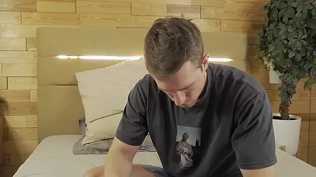 EthanPinkman online show from 10/08/25, 04:43