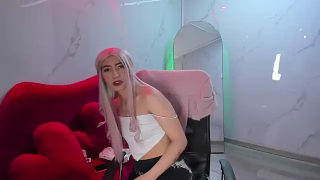 LilithCooperr  online show from 11/07/25, 10:32