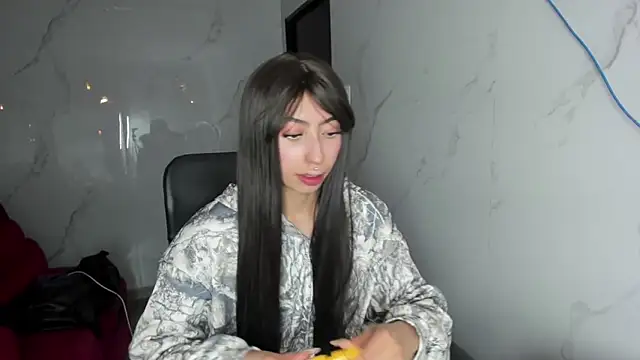 LilithCooperr  online show from 05/28/26, 03:04