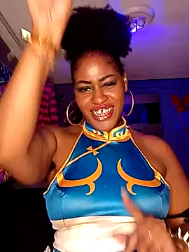 AmazonianMistress online show from 10/15/25, 01:28