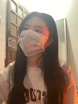 -hanime- online show from 12/18/24, 10:30