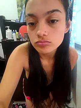 Snapshot of littlemelii chatting on 01/06/25, 09:22 littlemelii online show from 01/06/25, 09:22