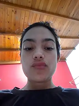 Snapshot of littlemelii chatting on 01/12/25, 11:58 littlemelii online show from 01/12/25, 11:58