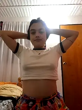 littlemelii online show from 06/17/26, 02:25