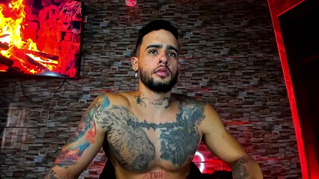 Snapshot of Seth_Owner chatting on 02/06/25, 04:58 Seth Owner online show from 02/06/25, 04:58