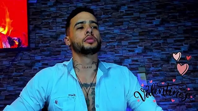 Snapshot of Seth_Owner chatting on 02/16/25, 01:38 Seth Owner online show from 02/16/25, 01:38