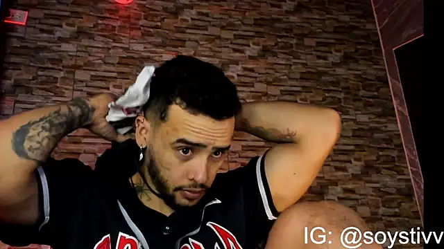 Snapshot of Seth_Owner chatting on 02/28/25, 02:09 Seth Owner online show from 02/28/25, 02:09