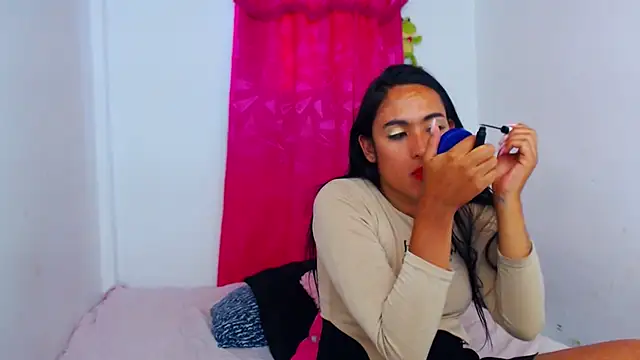 misss estrella online show from 09/20/25, 08:32