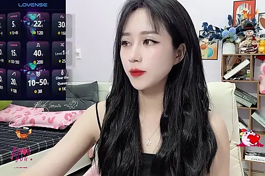  LLisa  online show from 12/21/24, 06:34