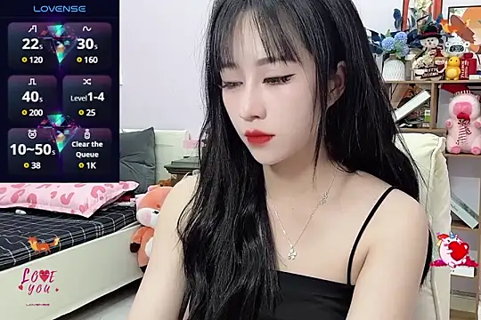  LLisa  online show from 12/22/24, 05:34