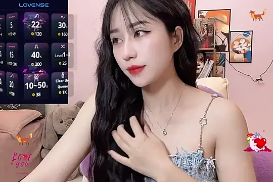  LLisa  online show from 03/09/25, 05:49