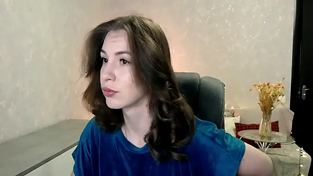 Snapshot of Naughty__Megan chatting on 07/11/26, 08:50 Naughty Megan online show from 07/11/26, 08:50