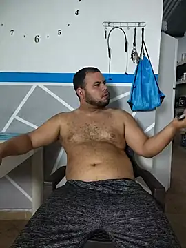 Snapshot of Evert_hairyboy chatting on 07/20/26, 12:07 Evert hairyboy online show from 07/20/26, 12:07
