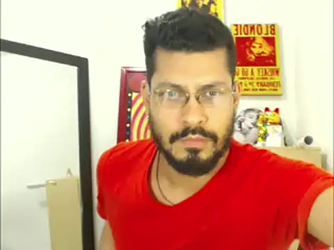 Snapshot of MikeRiverx chatting on 02/18/25, 03:31 MikeRiverx online show from 02/18/25, 03:31