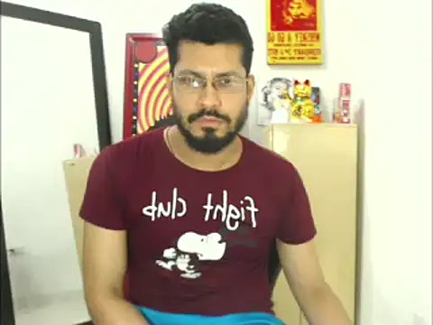 Snapshot of MikeRiverx chatting on 03/12/25, 03:57 MikeRiverx online show from 03/12/25, 03:57