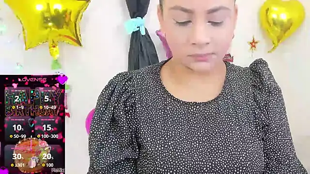 sofia valeriaa online show from 12/16/24, 06:49