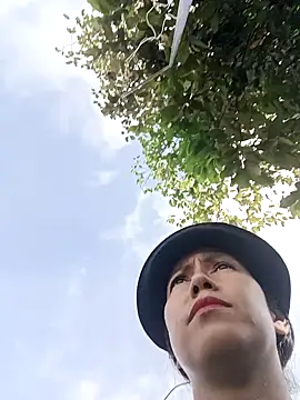 2HotAsain4u online show from 10/09/25, 01:25