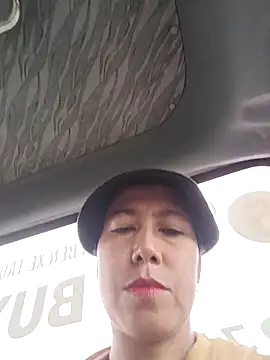 Snapshot of 2HotAsain4u chatting on 11/07/25, 02:11 2HotAsain4u online show from 11/07/25, 02:11