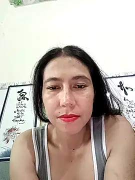 Snapshot of 2HotAsain4u chatting on 11/12/25, 01:28 2HotAsain4u online show from 11/12/25, 01:28