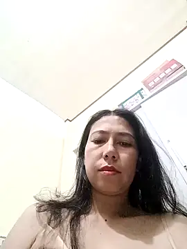 Snapshot of 2HotAsain4u chatting on 03/21/26, 01:21 2HotAsain4u online show from 03/21/26, 01:21