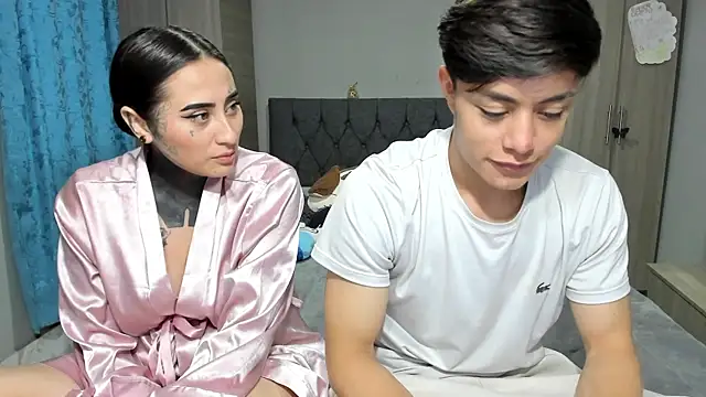 Snapshot of steban_and_kim chatting on 01/16/25, 11:06 steban and kim online show from 01/16/25, 11:06