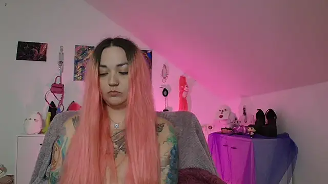 PinkHurricaneOfficial online show from 09/08/25, 06:18