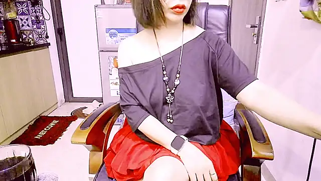 Snapshot of Miu-Le chatting on 04/20/26, 06:42 Miu-Le online show from 04/20/26, 06:42