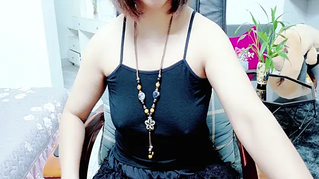 Snapshot of Miu-Le chatting on 06/29/26, 10:59 Miu-Le online show from 06/29/26, 10:59
