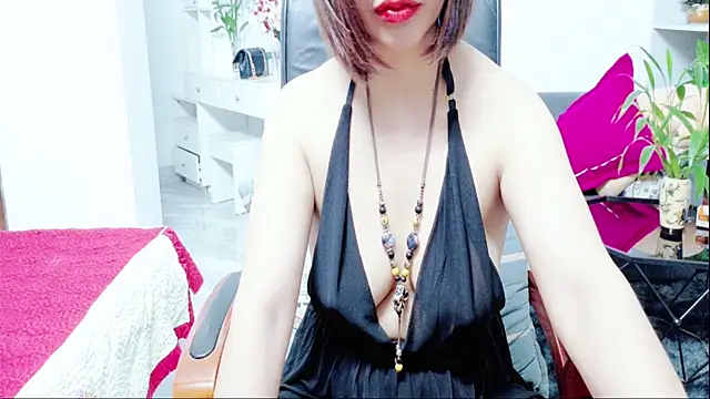 Snapshot of Miu-Le chatting on 07/08/26, 09:30 Miu-Le online show from 07/08/26, 09:30