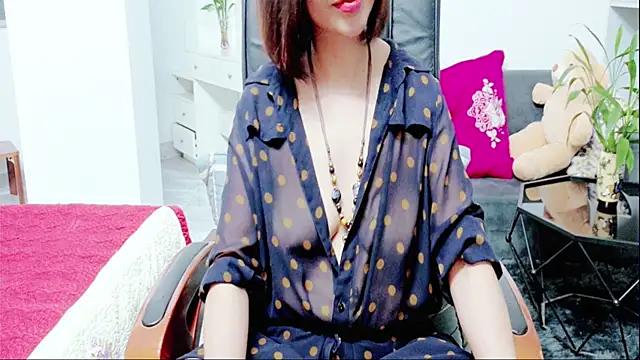 Snapshot of Miu-Le chatting on 07/16/26, 07:36 Miu-Le online show from 07/16/26, 07:36