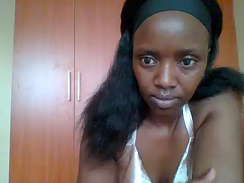 sexy darleen23 online show from 10/08/25, 11:08