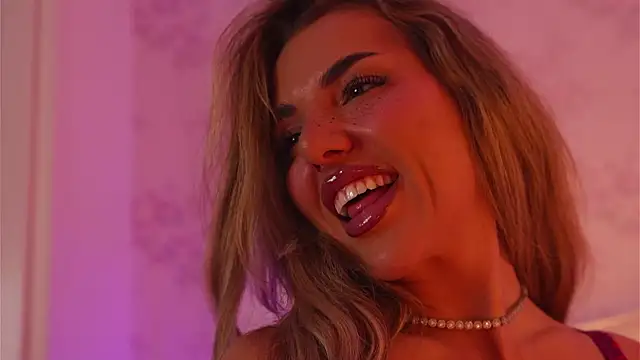 ClaraHazel online show from 01/06/26, 05:22