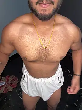 Snapshot of Cum_on_your_tityyy chatting on 01/12/25, 01:05 Cum on your tityyy online show from 01/12/25, 01:05