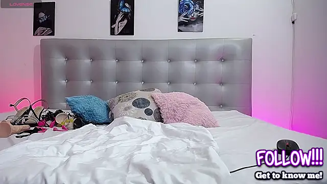 horny-juliette online show from 03/30/26, 03:46