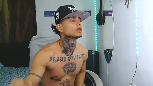 Skartoliver online show from 10/22/25, 12:49