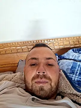 Snapshot of andres--z chatting on 03/16/26, 09:08 andres--z online show from 03/16/26, 09:08