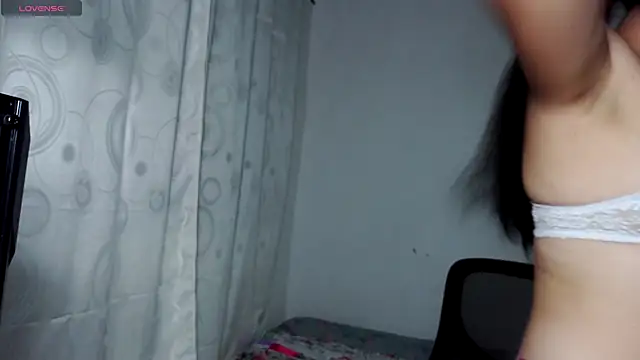 Snapshot of umarany chatting on 03/20/25, 07:04 umarany online show from 03/20/25, 07:04