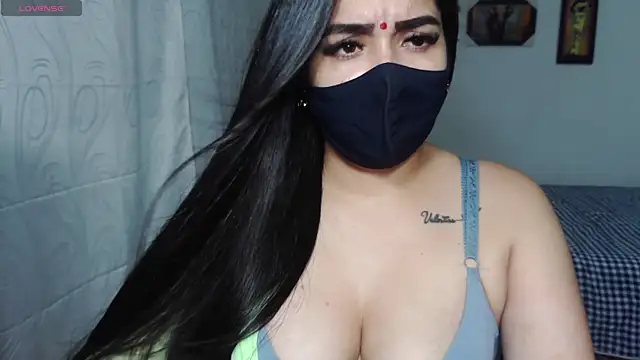 Snapshot of umarany chatting on 09/14/25, 02:54 umarany online show from 09/14/25, 02:54