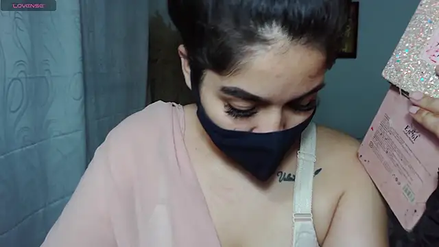 Snapshot of umarany chatting on 10/03/25, 12:57 umarany online show from 10/03/25, 12:57